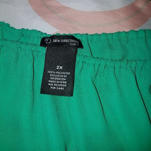 Blouse - Picture 2 of 2